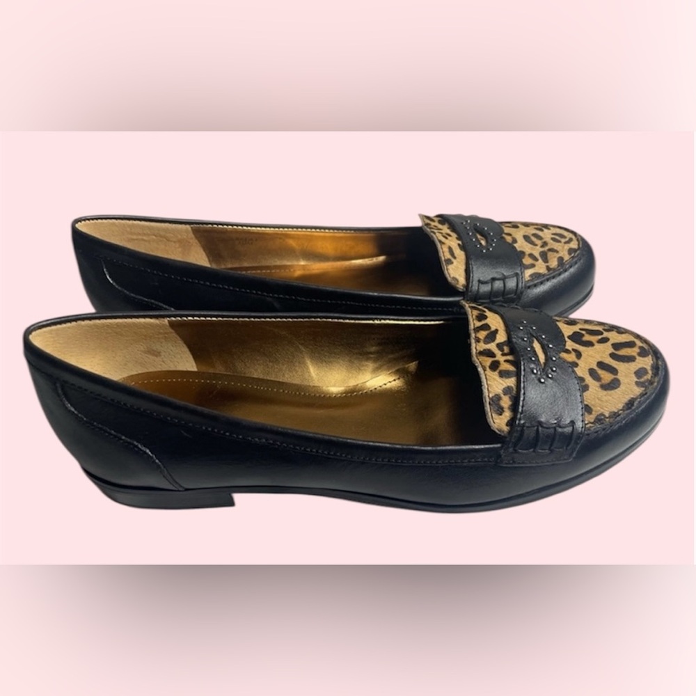 Ellen Tracy Flats New